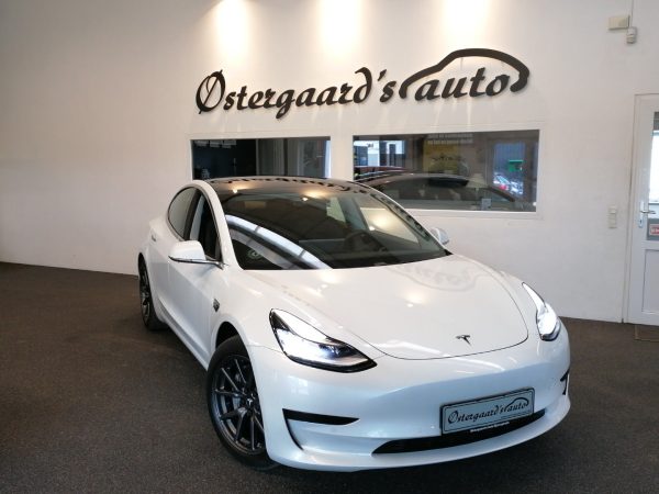 Tesla Model 3 - Standard Range+ RWD