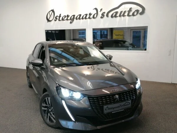 Peugeot 208 - PureTech 100 Allure Sky