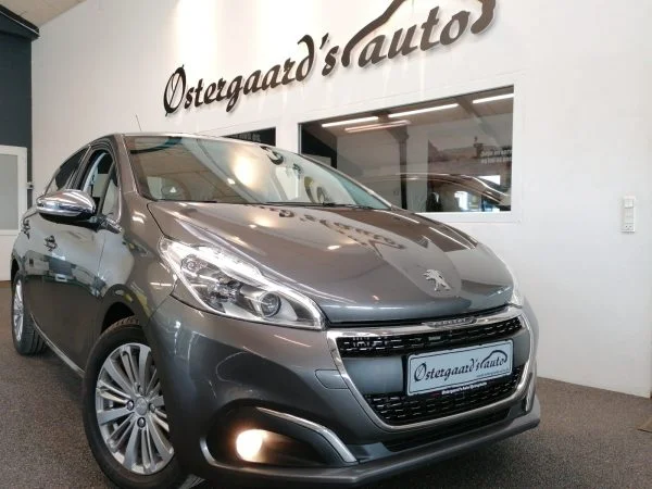 Peugeot 208 - BlueHDi 100 Desire Sky